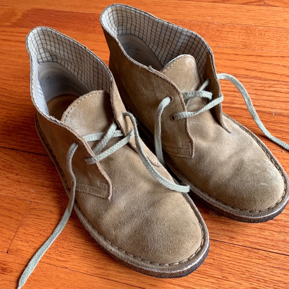Clarks Desert Boot Tan suede